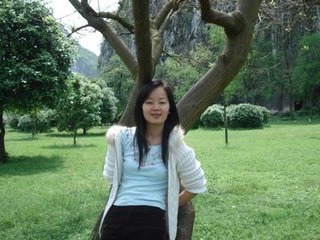 李小姐因投資咖啡廳缺乏資金，家里也沒有辦法資助。